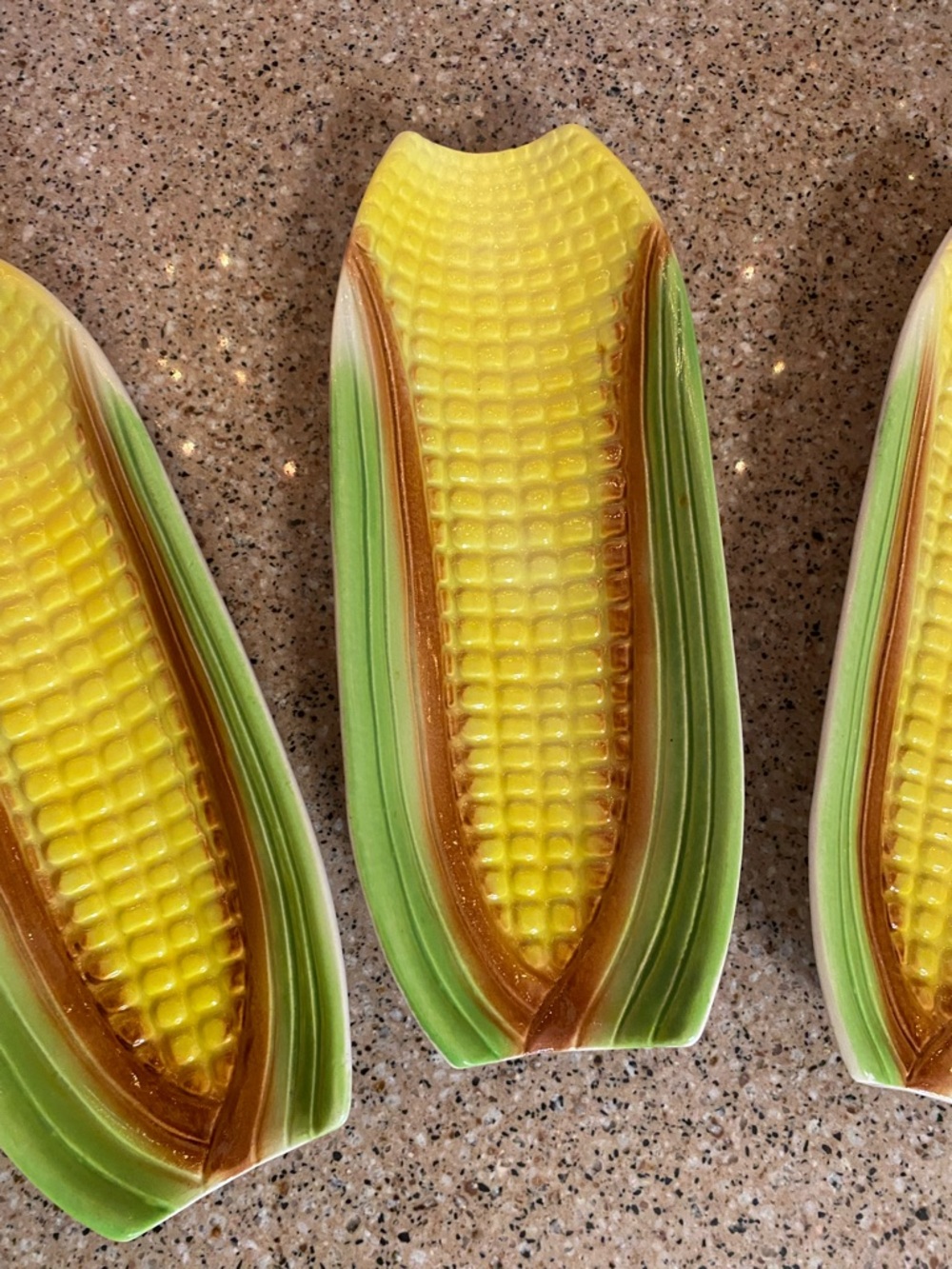 Vintage ceramic Corn-on-the-Cob Serving Dishes - Set of 3.  Made in Japan. - Picture 2 of 3